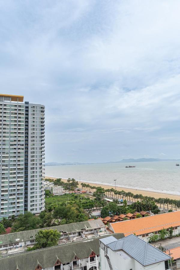 Aeras Beachfront Condominium 乔木提恩海滩 外观 照片