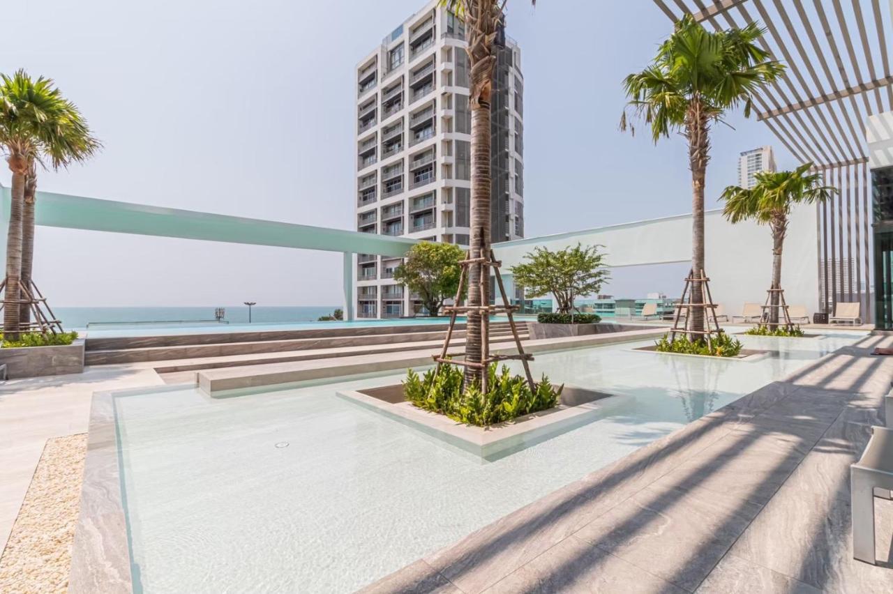 Aeras Beachfront Condominium 乔木提恩海滩 外观 照片