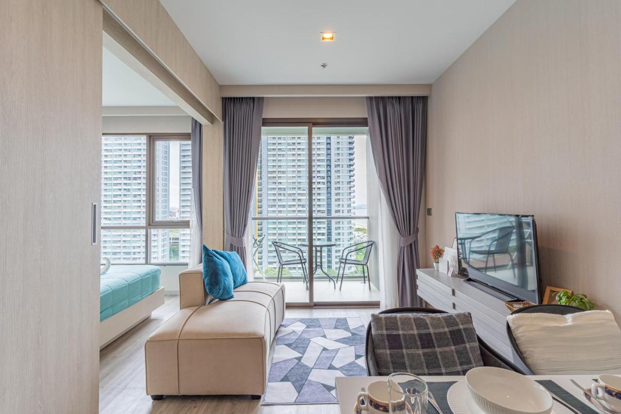 Aeras Beachfront Condominium 乔木提恩海滩 外观 照片