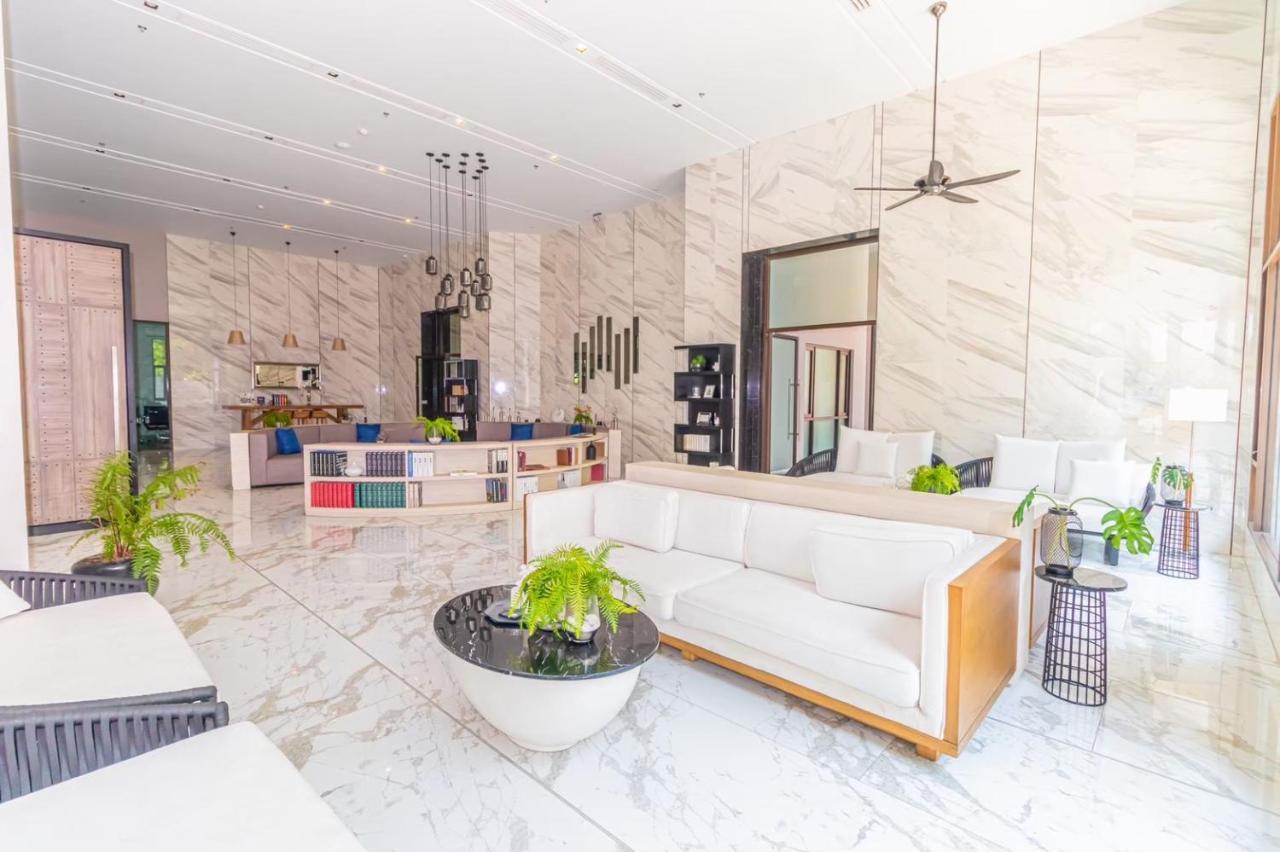 Aeras Beachfront Condominium 乔木提恩海滩 外观 照片