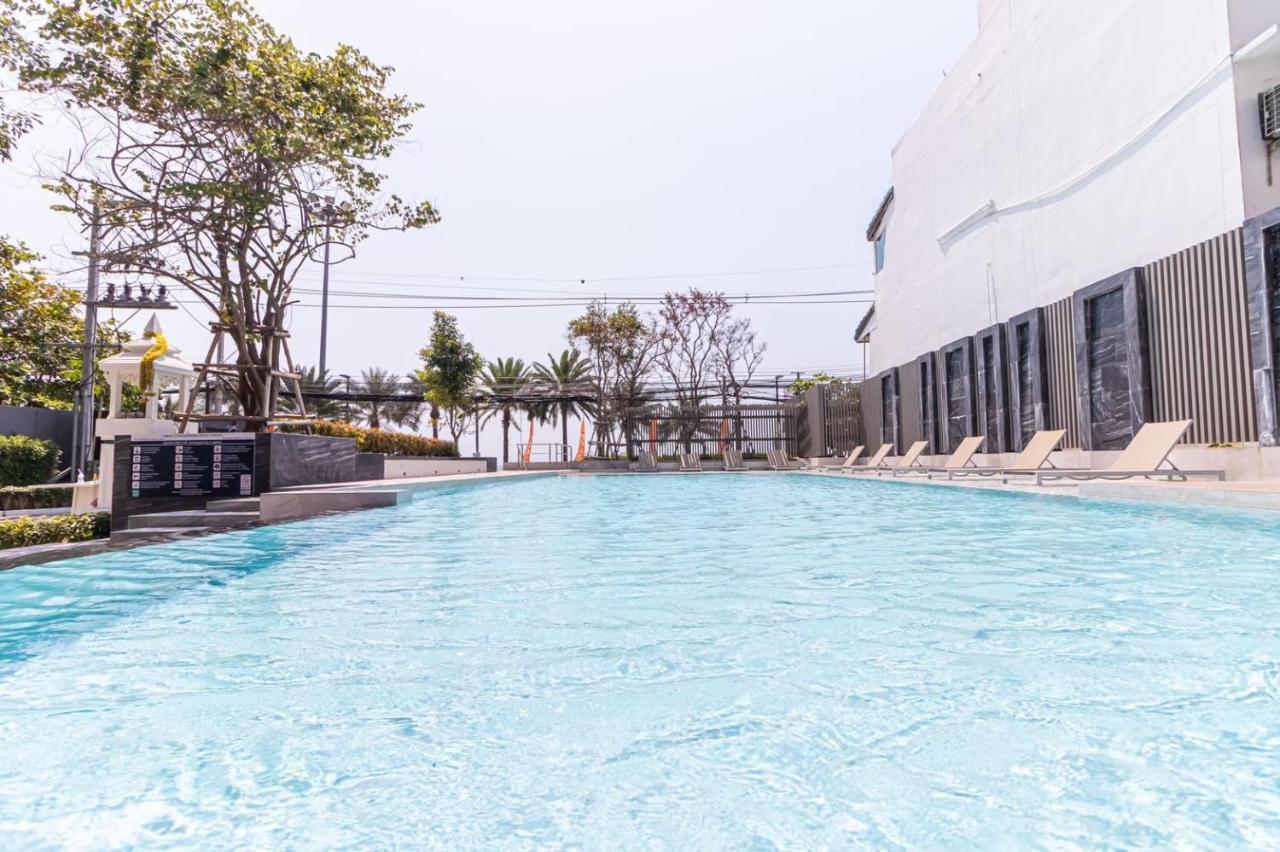 Aeras Beachfront Condominium 乔木提恩海滩 外观 照片